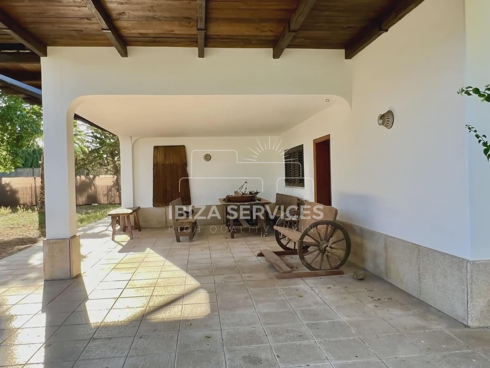 3 chambre Villa/Maison à vendre à Sant Jordi de Ses Salines avec piscine garage - 1 890 000 € (Ref: 8659829)