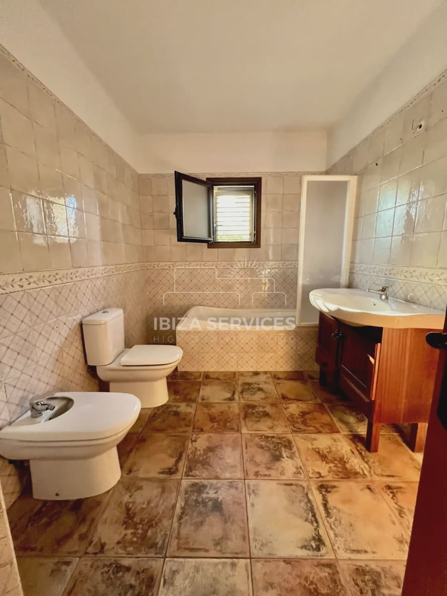 3 chambre Villa/Maison à vendre à Sant Jordi de Ses Salines avec piscine garage - 1 890 000 € (Ref: 8659829)