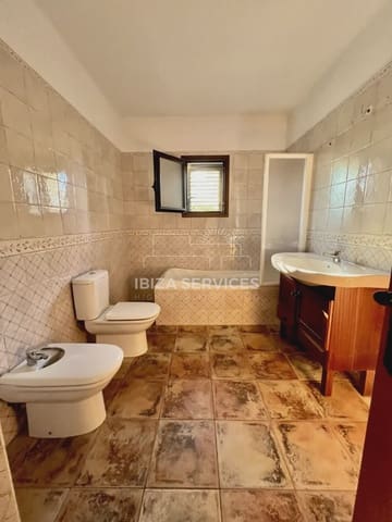 3 chambre Villa/Maison à vendre à Sant Jordi de Ses Salines, San Jose / Sant Josep de Sa Talaia avec piscine garage - 1 890 000 € (Ref: 8659829)