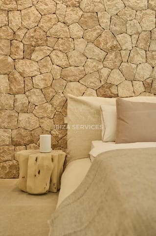 4 soveværelse Lejlighed til salg i Playa d'en Bossa, San Jose / Sant Josep de Sa Talaia med swimmingpool garage - € 3.400.000 (Ref: 8659832)