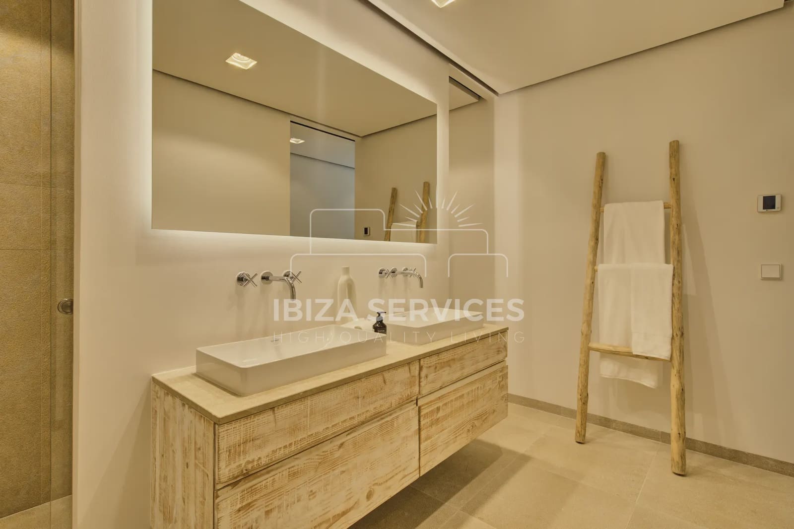 4 soverom Leilighet til salgs i Playa d'en Bossa med svømmebasseng garasje - € 3 400 000 (Ref: 8659832)