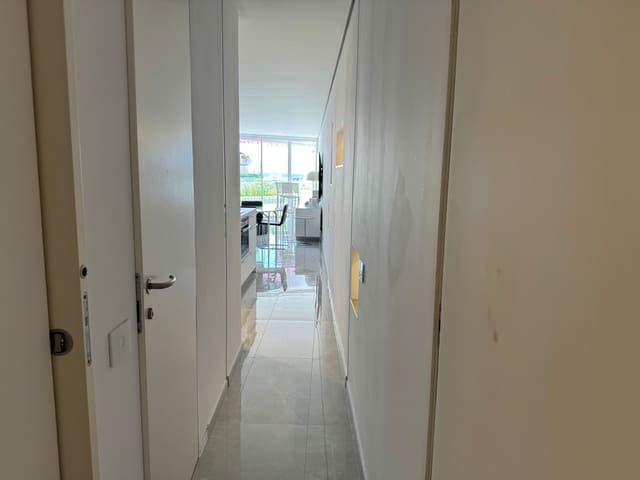 1 slaapkamer Appartement te huur in Ibiza dorp met zwembad garage - € 3.250 (Ref: 8659836)