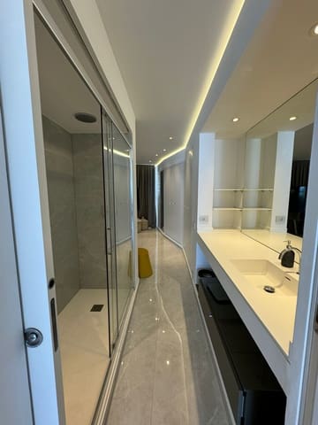 1 slaapkamer Appartement te huur in Ibiza dorp met zwembad garage - € 3.250 (Ref: 8659836)