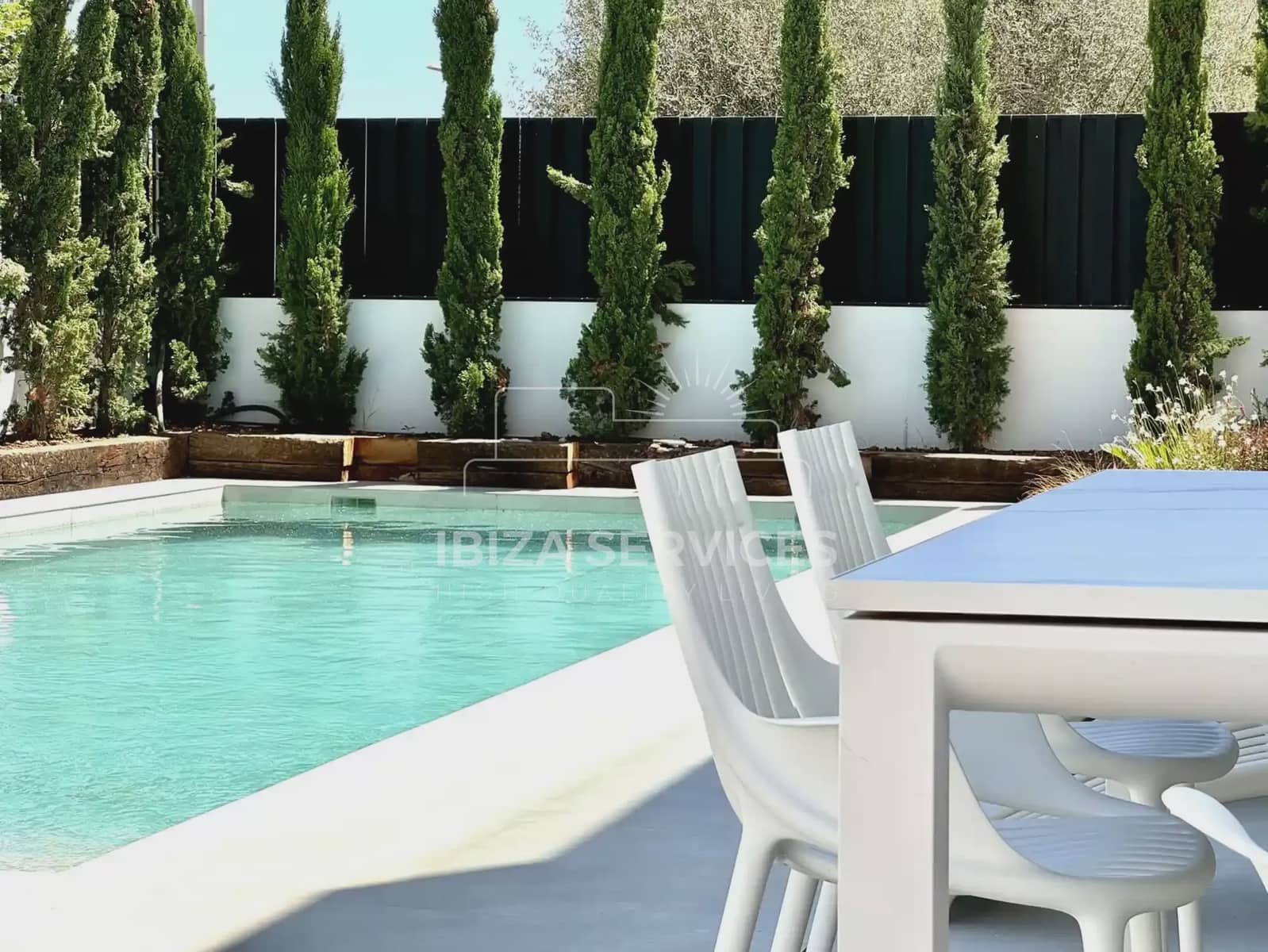 3 bedroom Villa for rent in Talamanca with pool garage - € 10,000 (Ref: 8659839)