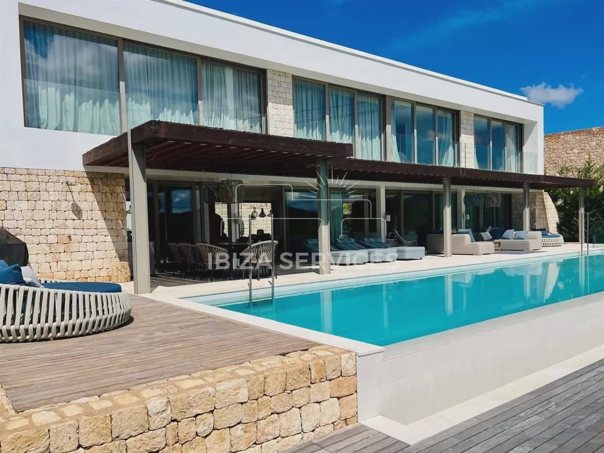 Chalet de 5 habitaciones en San Jose / Sant Josep de Sa Talaia en venta con piscina garaje - 5.950.000 € (Ref: 8659840)