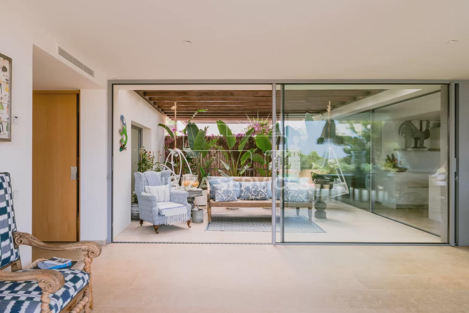 4 soveværelse Villa til leje i Cala Conta med swimmingpool garage - € 50.000 (Ref: 8659844)