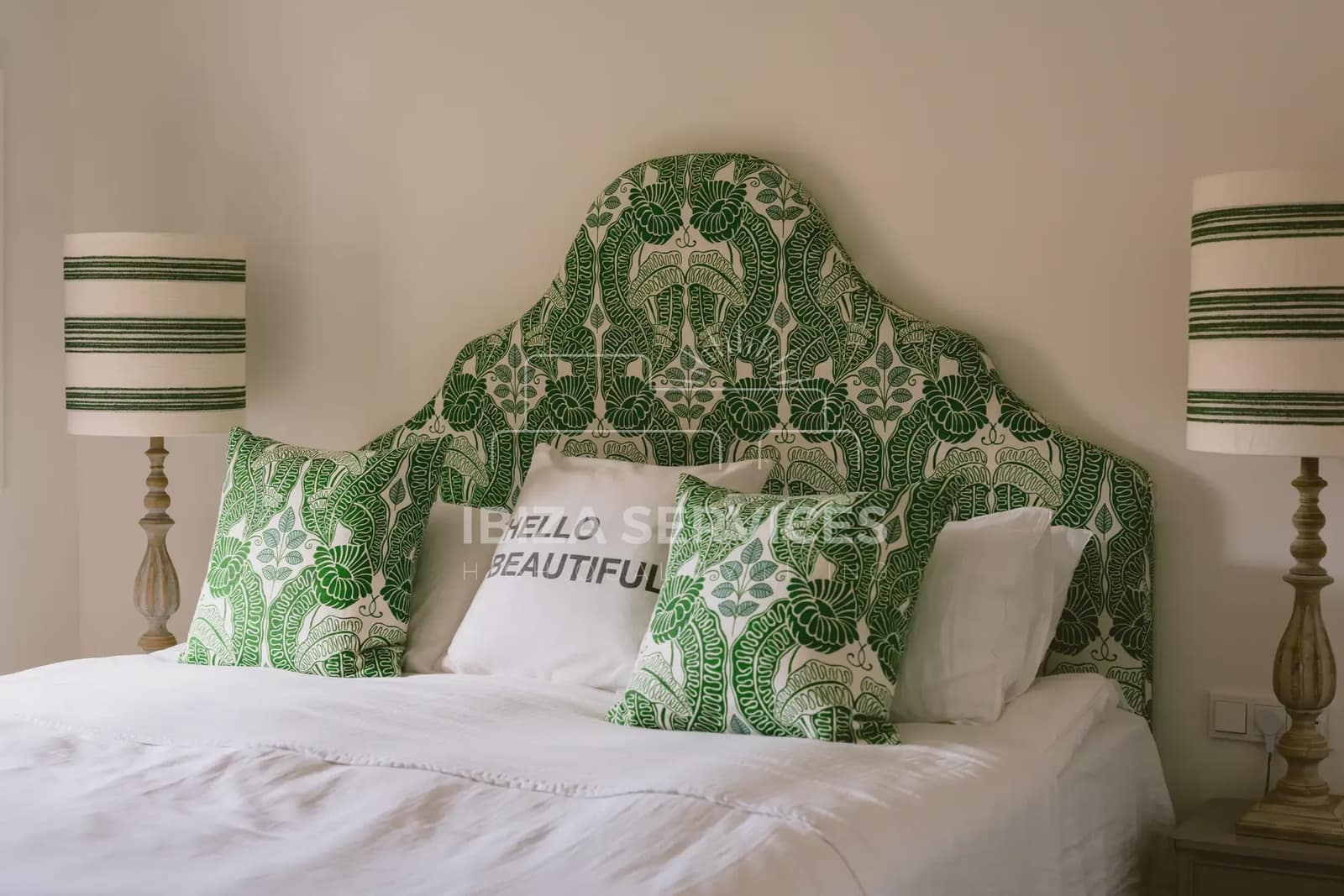 4 soveværelse Villa til leje i Cala Conta med swimmingpool garage - € 50.000 (Ref: 8659844)