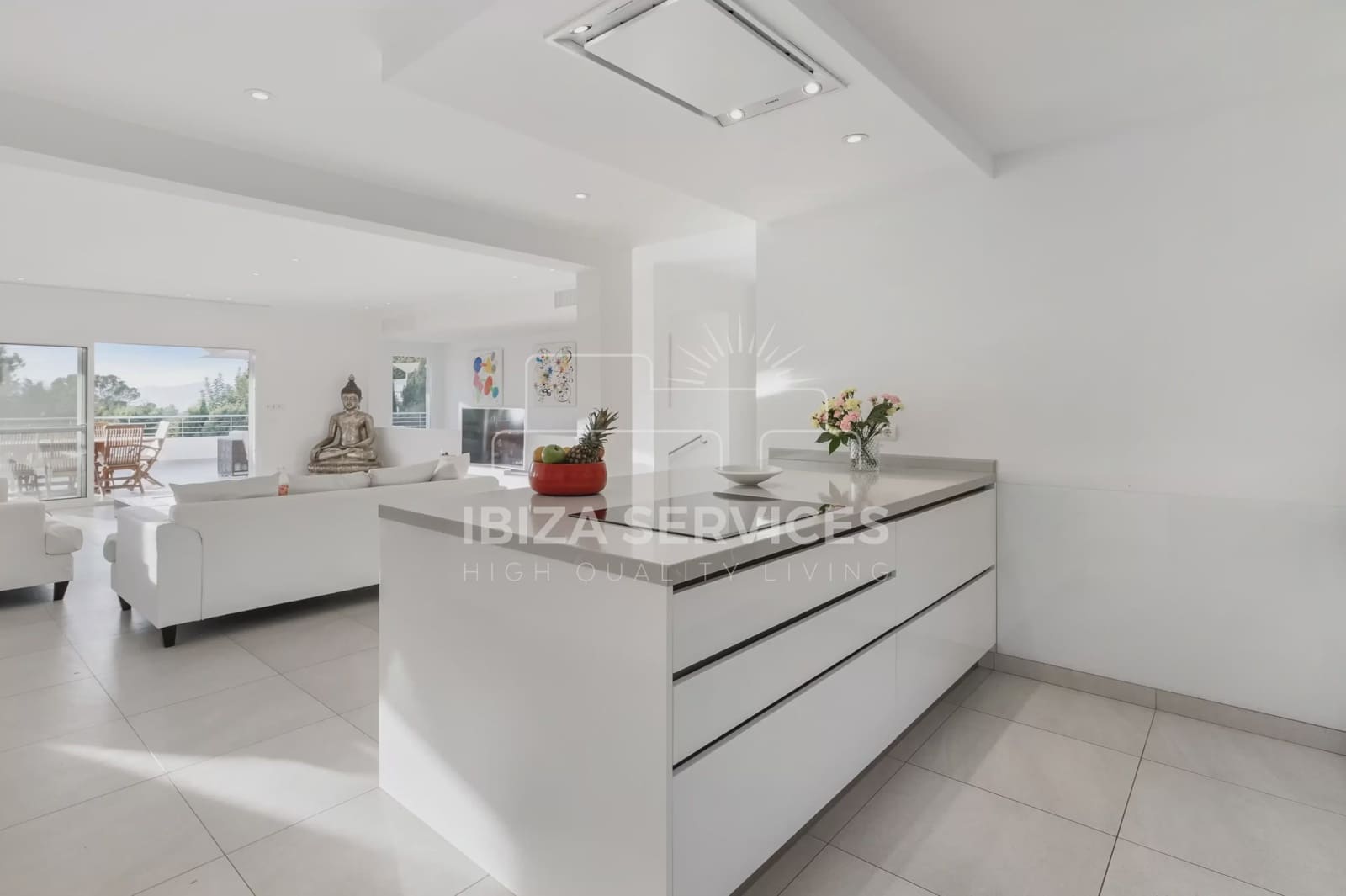 5 slaapkamer Villa voor vakantieverhuur in Can Furnet met zwembad garage - € 8.400 (Ref: 8659851)