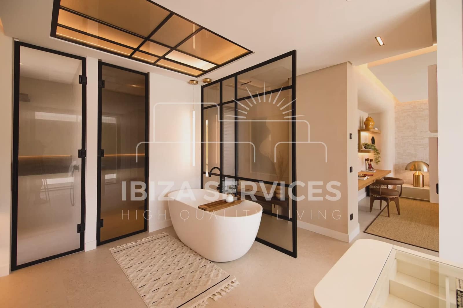 5 soverom Villa til salgs i Roca Llisa med svømmebasseng garasje - € 3 800 000 (Ref: 8659853)