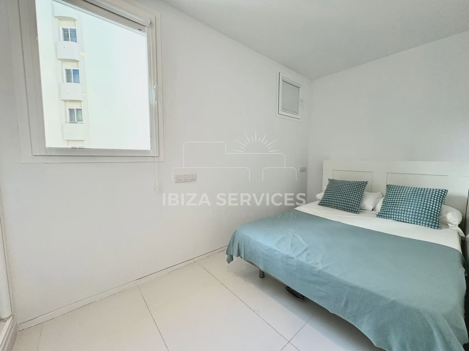 2 bedroom Apartment for sale in Talamanca with pool - € 575,000 (Ref: 8671390)