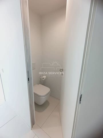 2 bedroom Apartment for rent in Ibiza / Eivissa town with pool garage - € 4,500 (Ref: 8742876)