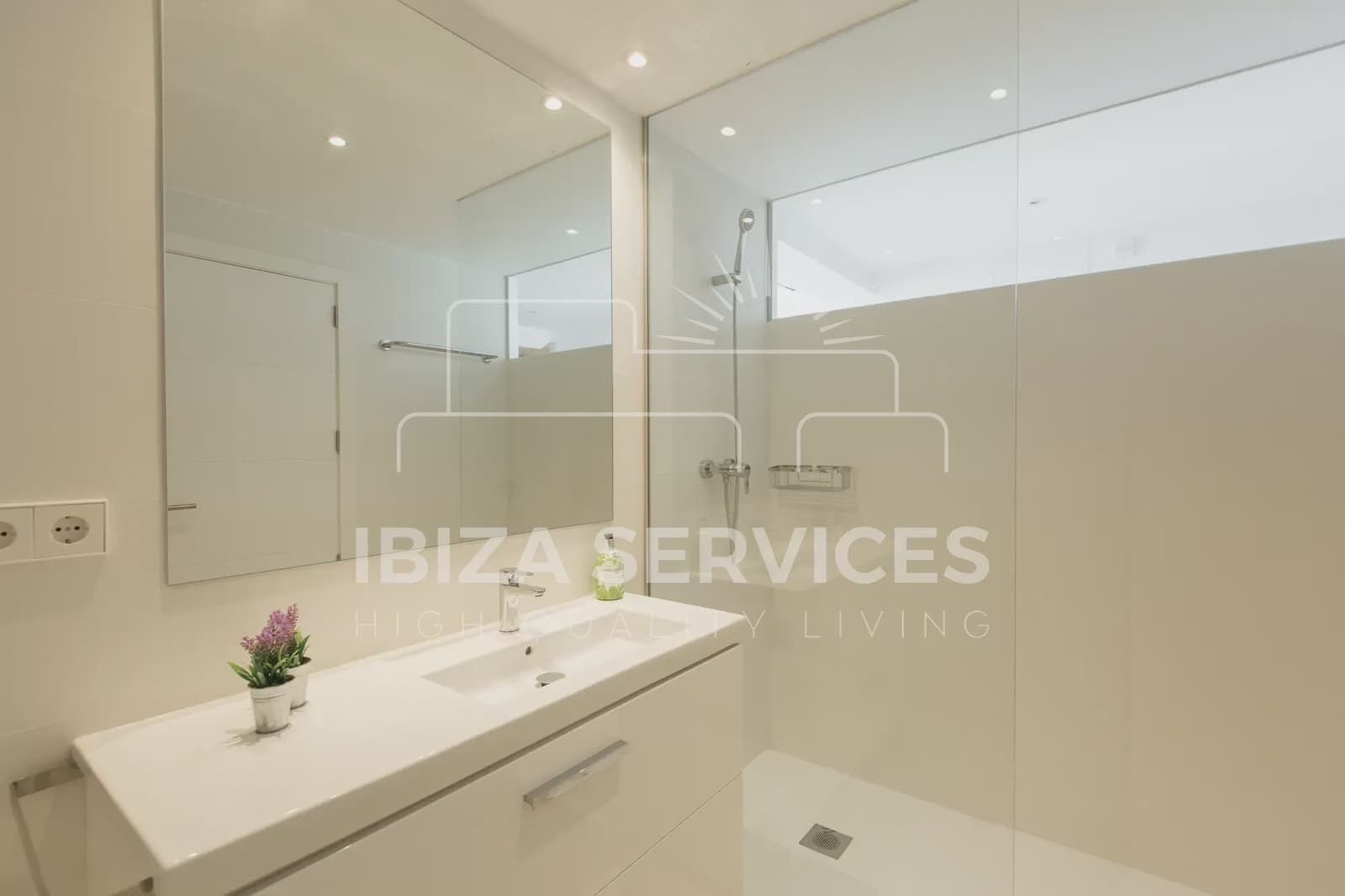 2 sypialnia Apartament do wynajęcia w Miasto Ibiza / Eivissa z garażem - 1 450 € (Ref: 8747029)