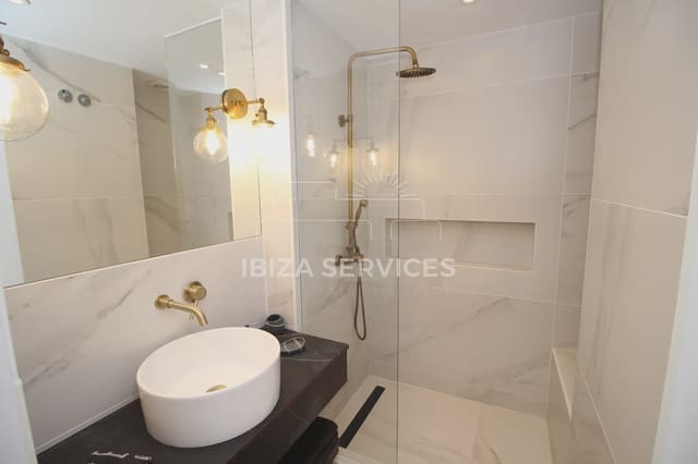 1 soveværelse Lejlighed til leje i Ibiza by - € 790 (Ref: 8778963)