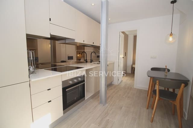 1 soveværelse Lejlighed til leje i Ibiza by - € 790 (Ref: 8778963)