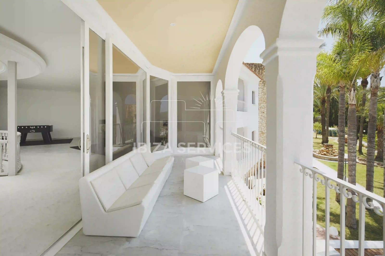 7 Zimmer Ferienvilla in Nuestra Senora de Jesus mit Pool Garage - 31.395 € (Ref: 8814165)