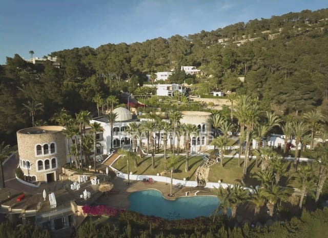 Chalet de 7 habitaciones en Nuestra Señora de Jesus, Santa Eulalia / Santa Eularia en alquiler vacacional con piscina garaje - 31.395 € (Ref: 8814165)