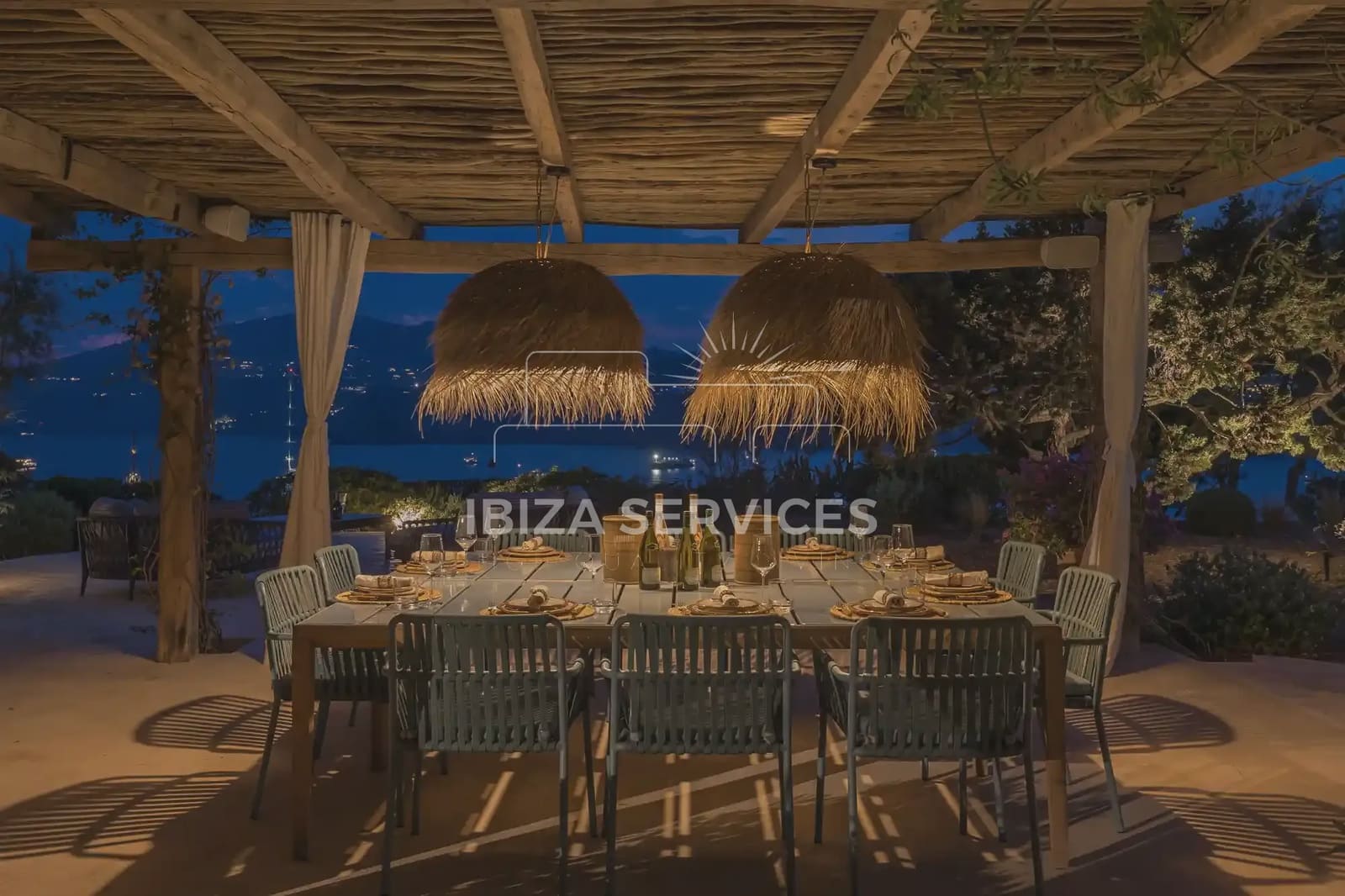 7 sovrum Villa för semesterbostäder i Porroig med pool garage - 14 994 € (Ref: 8814313)