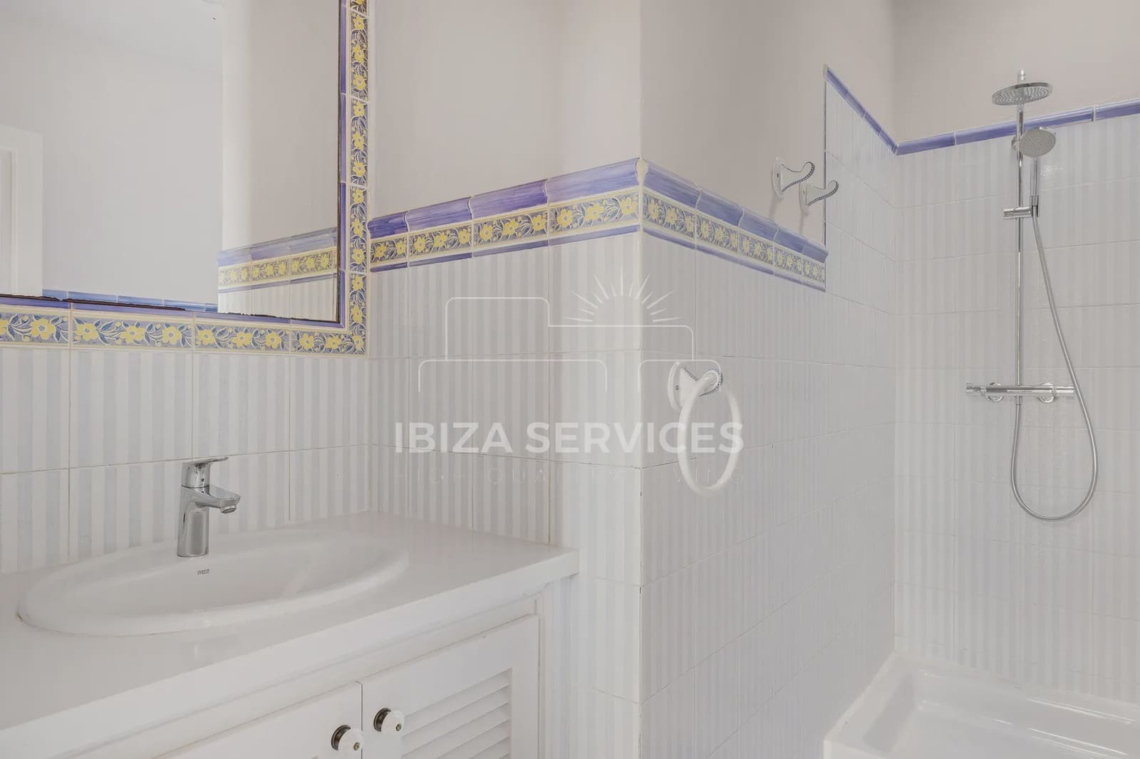 7 sovrum Villa för semesterbostäder i Porroig med pool garage - 14 994 € (Ref: 8814313)