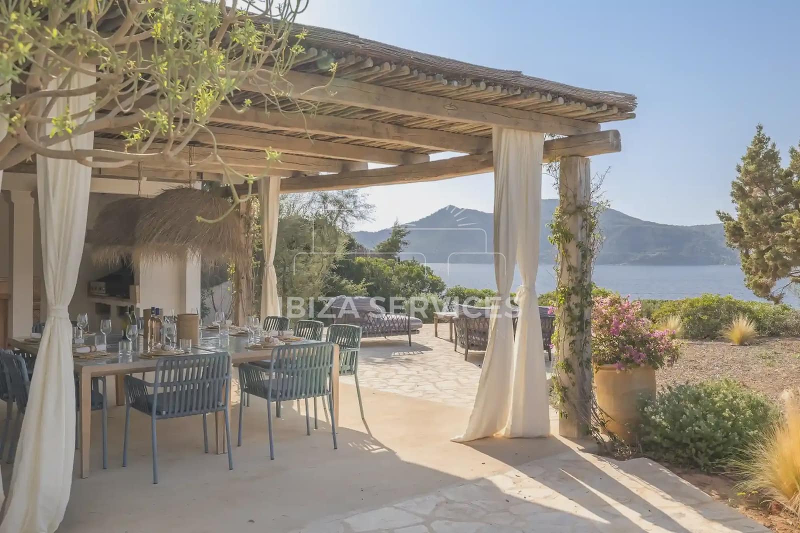 7 sovrum Villa för semesterbostäder i Porroig med pool garage - 14 994 € (Ref: 8814313)