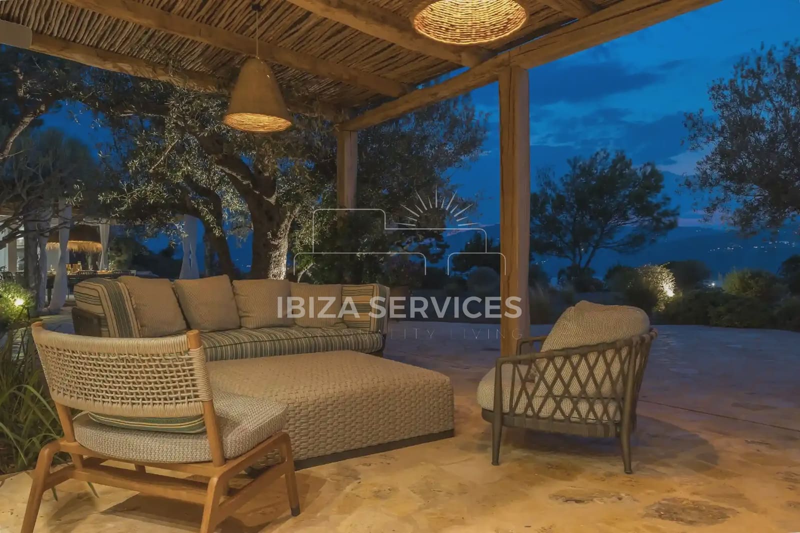 7 sovrum Villa för semesterbostäder i Porroig med pool garage - 14 994 € (Ref: 8814313)