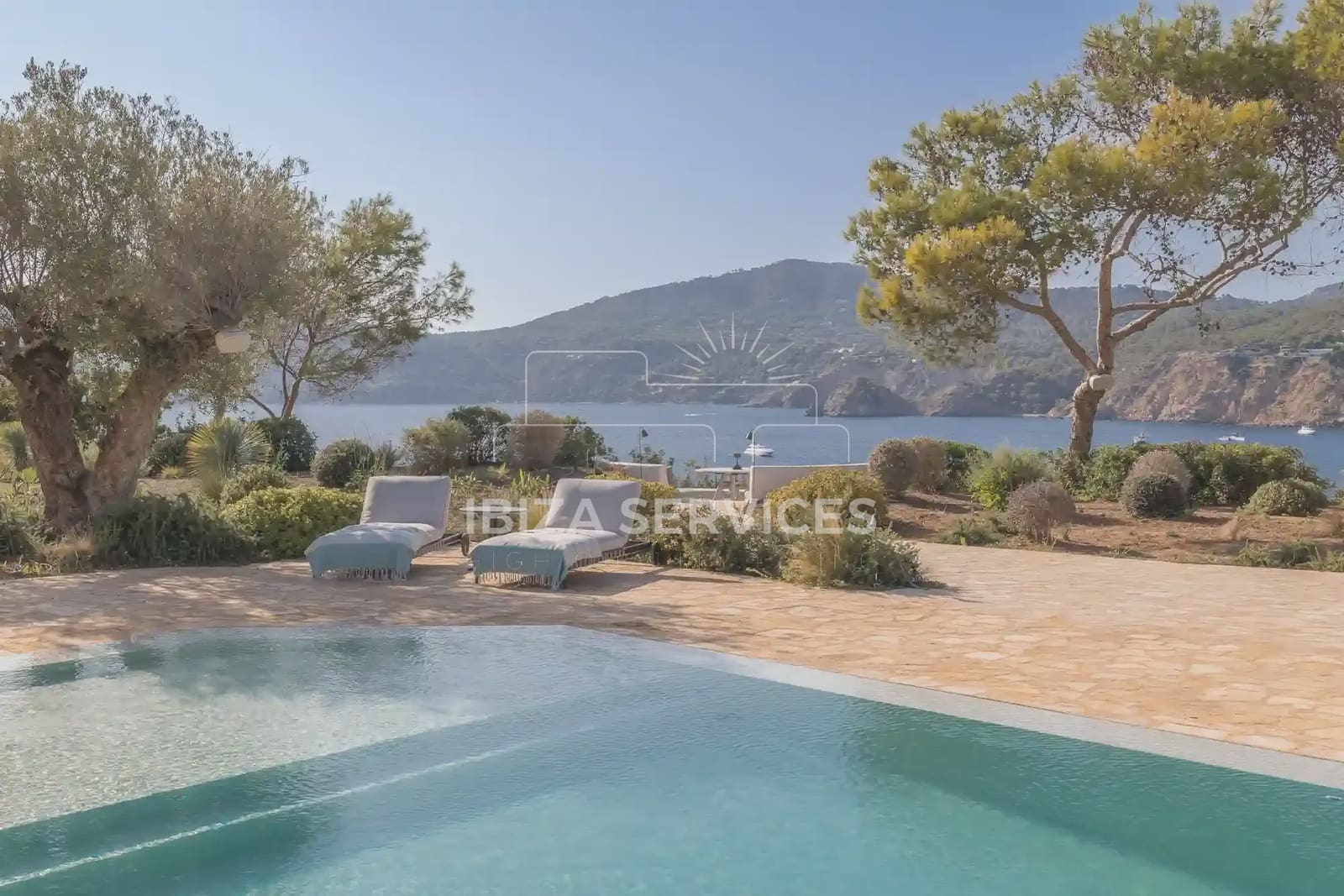 7 sovrum Villa för semesterbostäder i Porroig med pool garage - 14 994 € (Ref: 8814313)