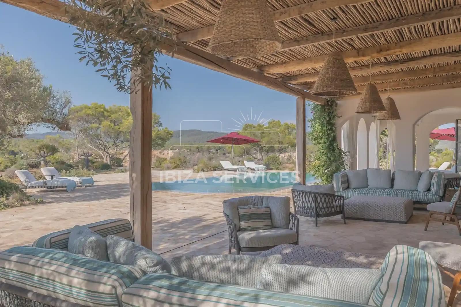 7 sovrum Villa för semesterbostäder i Porroig med pool garage - 14 994 € (Ref: 8814313)