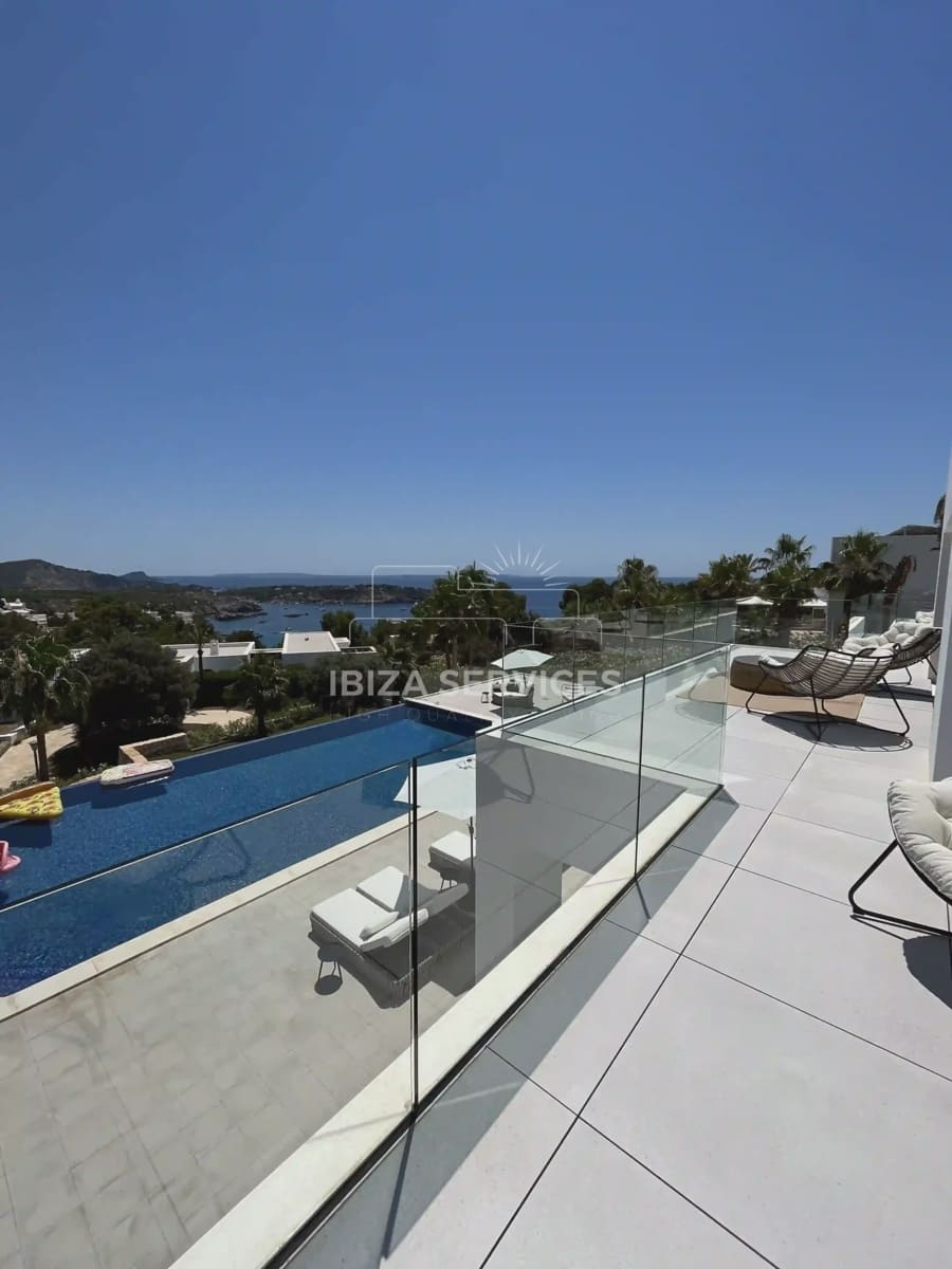 5 slaapkamer Villa voor vakantieverhuur in Es Cubells met zwembad garage - € 10.997 (Ref: 8814314)