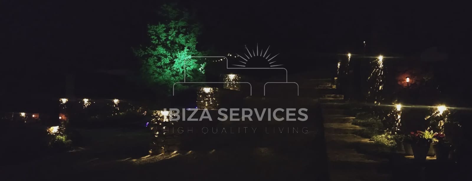 6 soverom Villa til salgs i Ibiza by med svømmebasseng garasje - € 8 050 (Ref: 8814315)