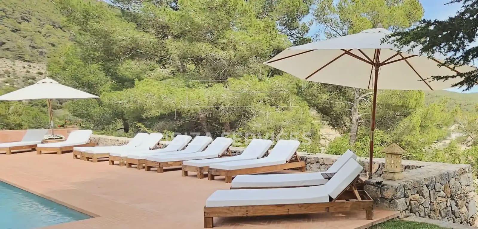 6 soverom Villa til salgs i Ibiza by med svømmebasseng garasje - € 8 050 (Ref: 8814315)