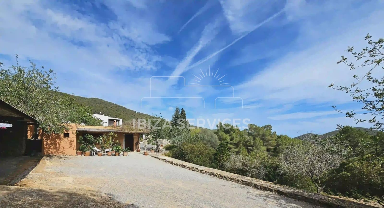 6 soverom Villa til salgs i Ibiza by med svømmebasseng garasje - € 8 050 (Ref: 8814315)