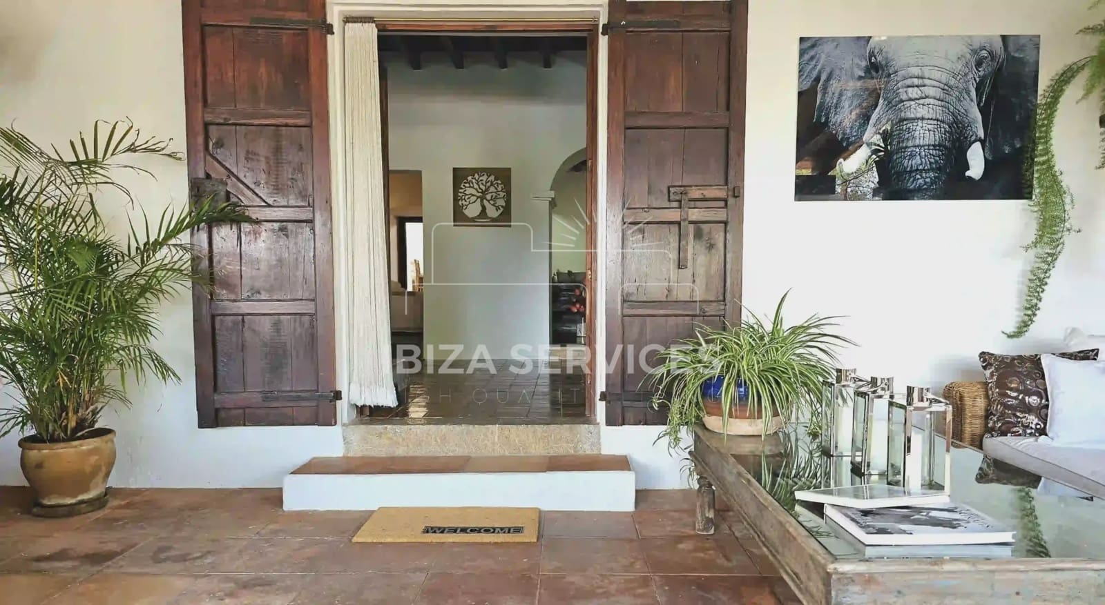 6 soverom Villa til salgs i Ibiza by med svømmebasseng garasje - € 8 050 (Ref: 8814315)