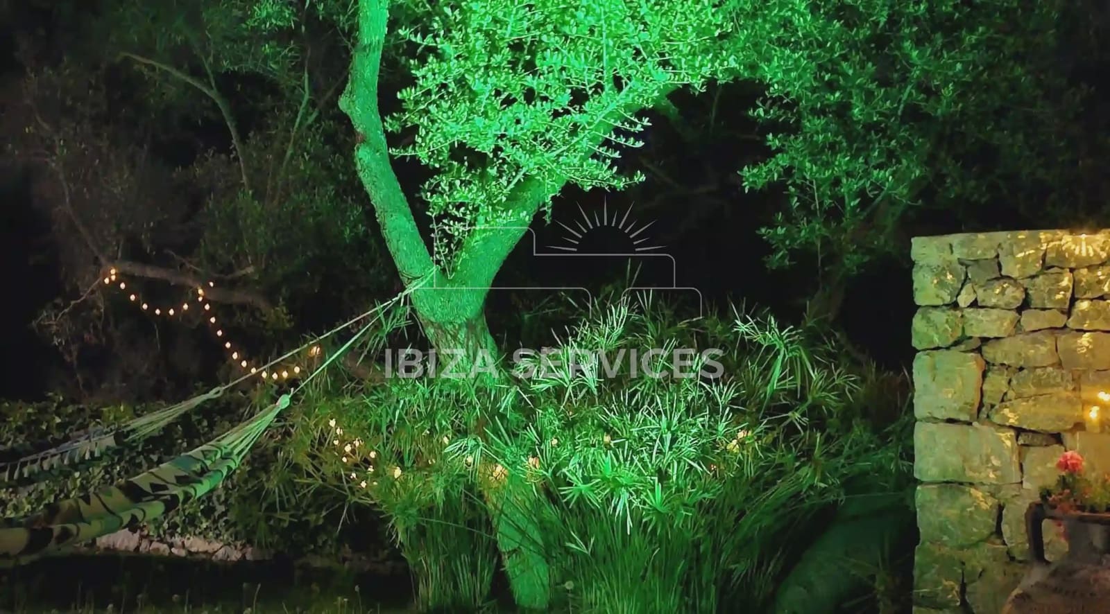 6 soverom Villa til salgs i Ibiza by med svømmebasseng garasje - € 8 050 (Ref: 8814315)