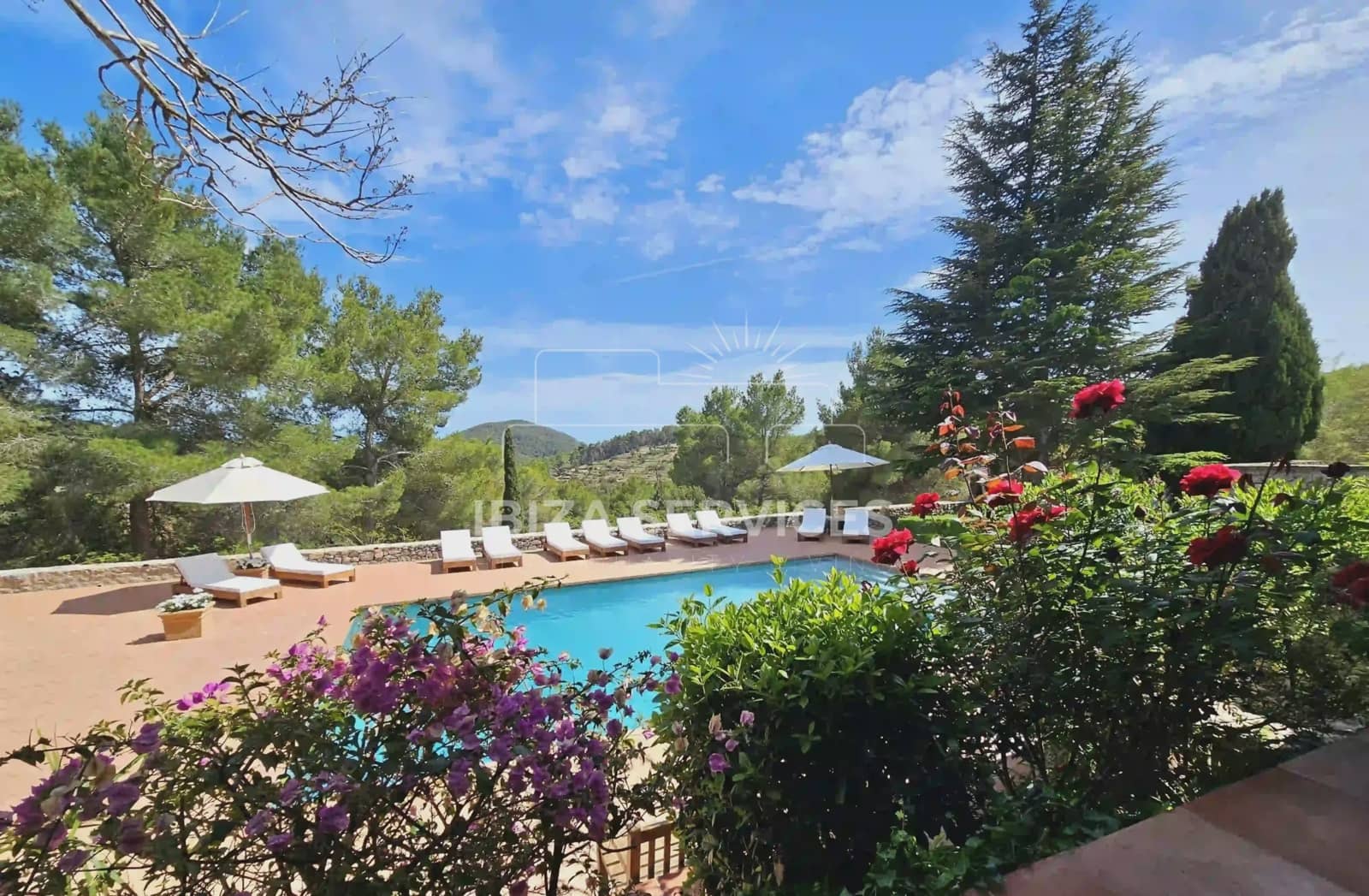 6 soverom Villa til salgs i Ibiza by med svømmebasseng garasje - € 8 050 (Ref: 8814315)