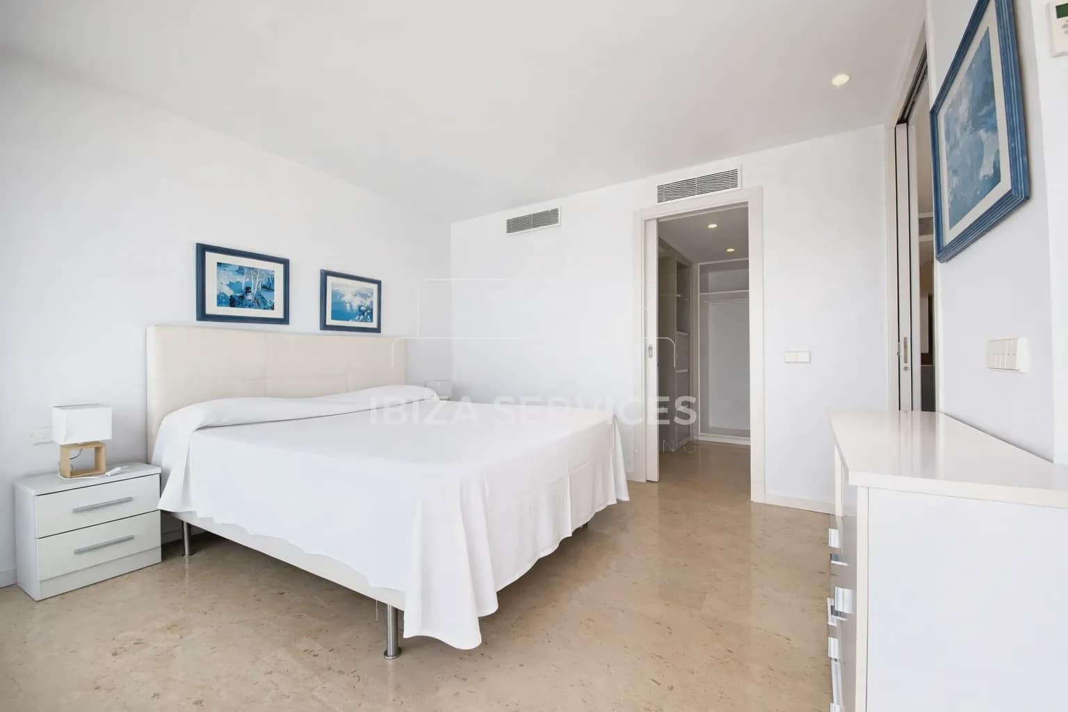 3 camera da letto Appartamento da affittare in Talamanca con garage - 6.500 € (Rif: 8840466)