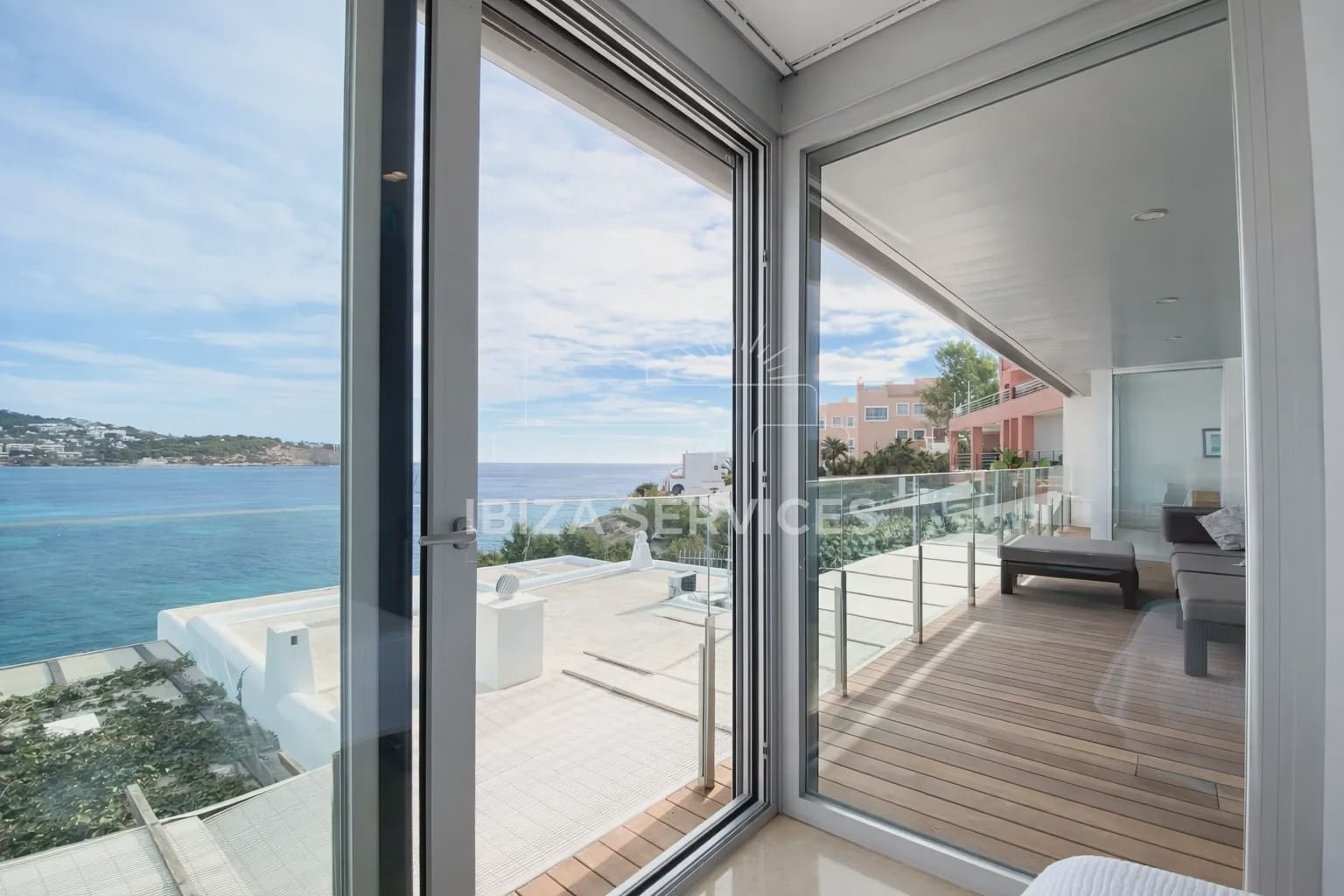 3 camera da letto Appartamento da affittare in Talamanca con garage - 6.500 € (Rif: 8840466)