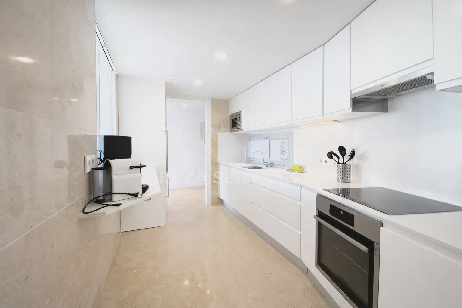 3 camera da letto Appartamento da affittare in Talamanca con garage - 6.500 € (Rif: 8840466)