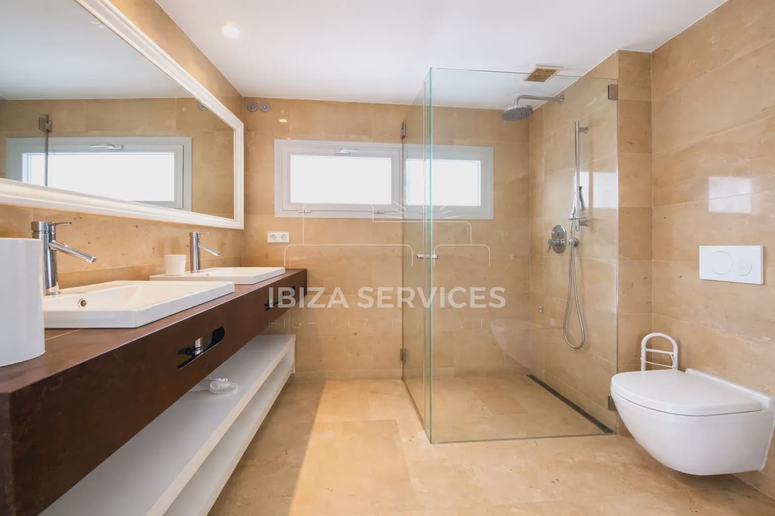 3 camera da letto Appartamento da affittare in Talamanca con garage - 6.500 € (Rif: 8840466)