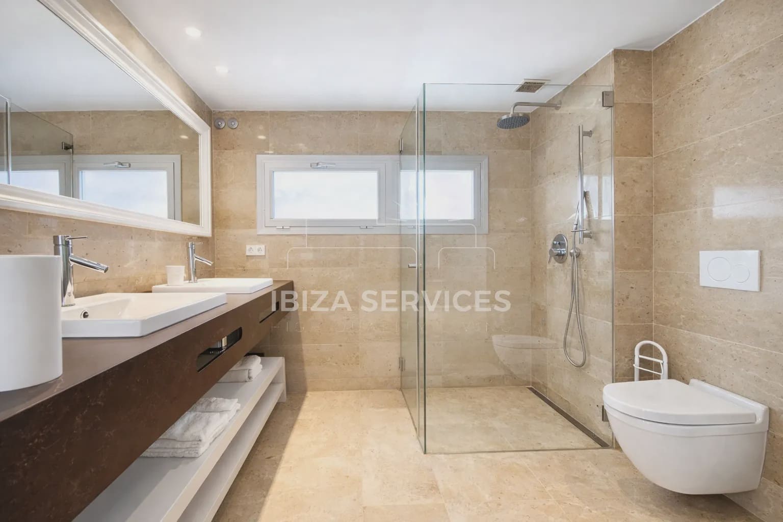 3 camera da letto Appartamento da affittare in Talamanca con garage - 6.500 € (Rif: 8840466)