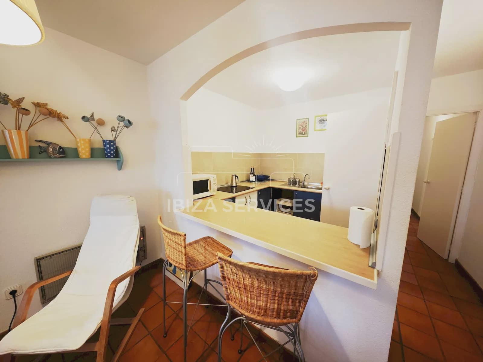 Apartamento de 4 habitaciones en Cala Llenya en alquiler con piscina garaje - 3.500 € (Ref: 8859715)