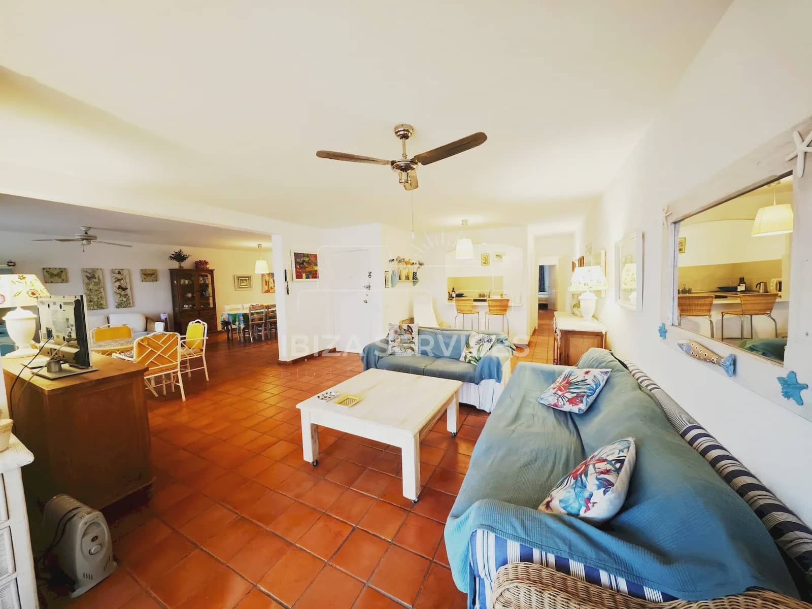 Apartamento de 4 habitaciones en Cala Llenya en alquiler con piscina garaje - 3.500 € (Ref: 8859715)