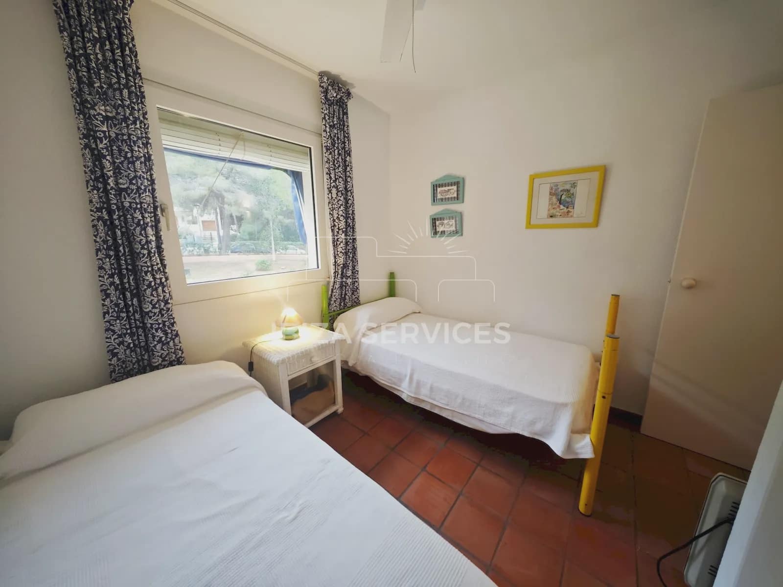 Apartamento de 4 habitaciones en Cala Llenya en alquiler con piscina garaje - 3.500 € (Ref: 8859715)