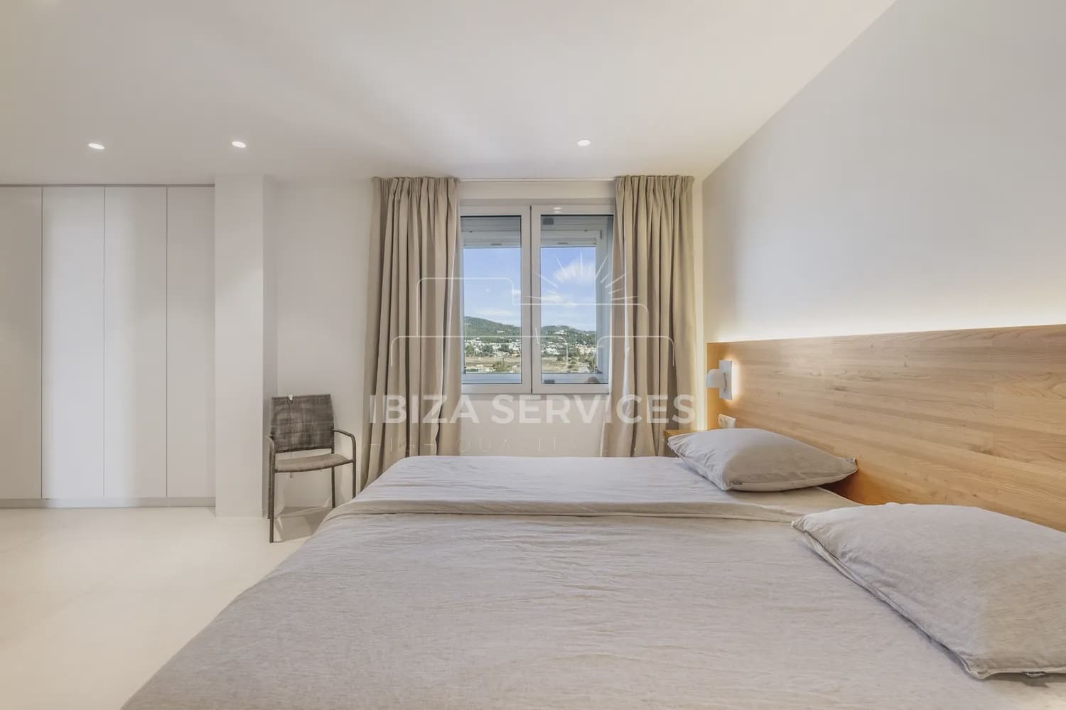 3 camera da letto Appartamento da affittare in Talamanca con piscina garage - 18.700 € (Rif: 8863470)