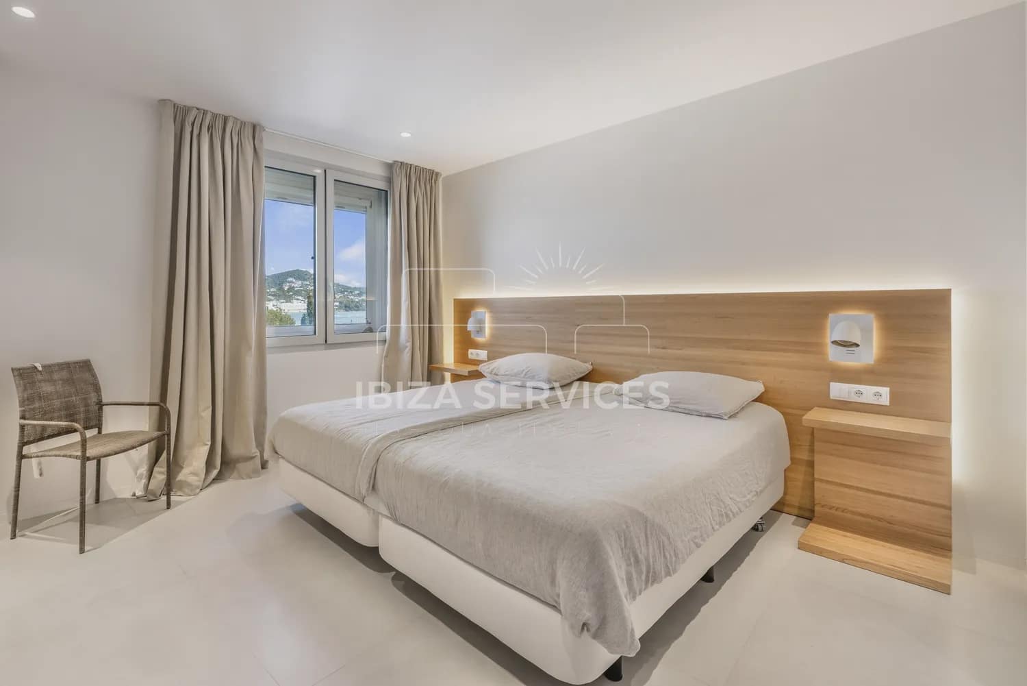 3 camera da letto Appartamento da affittare in Talamanca con piscina garage - 18.700 € (Rif: 8863470)