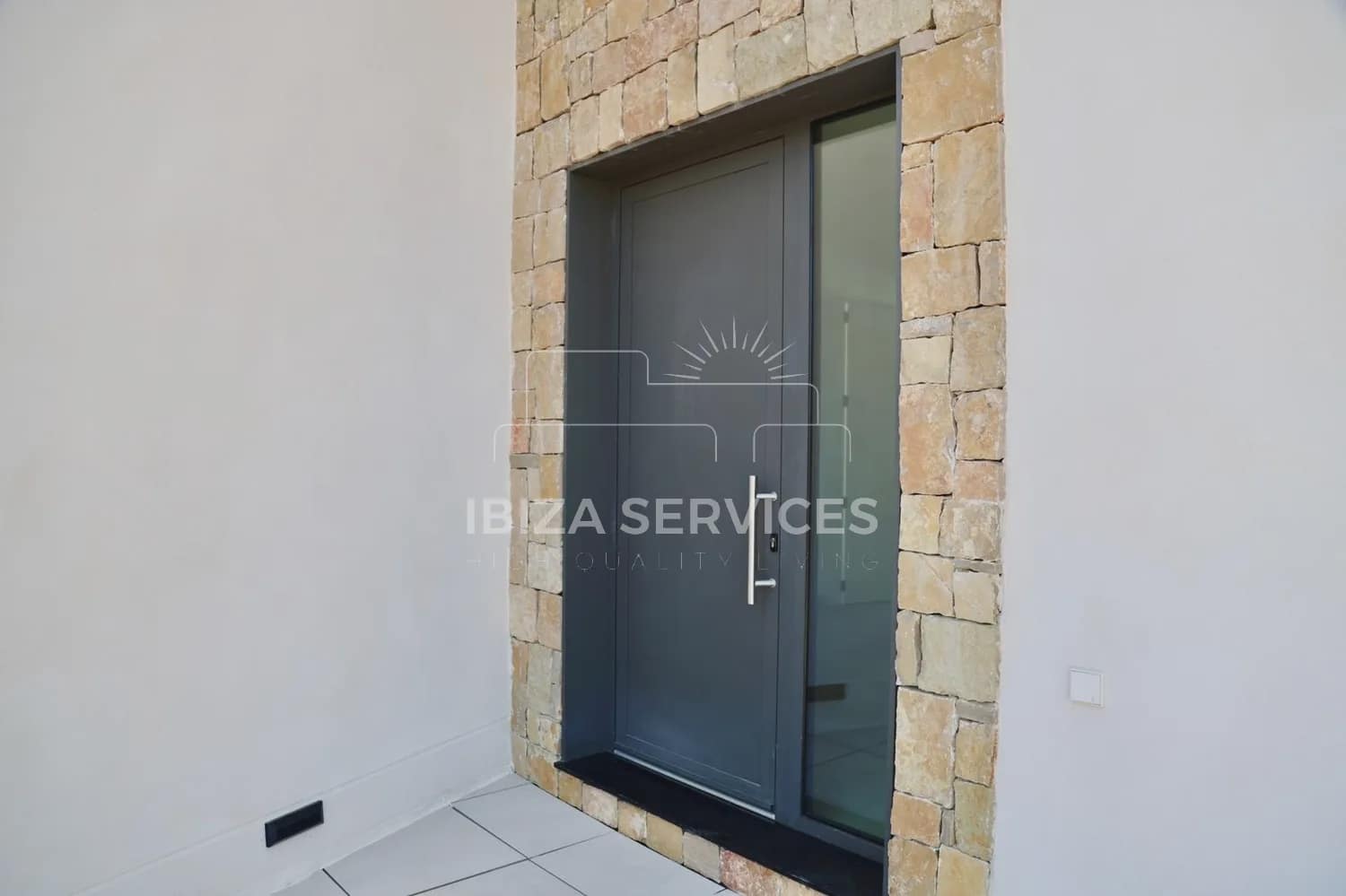 5 Zimmer Villa zu vermieten in Roca Llisa mit Pool Garage - 42.000 € (Ref: 8866866)