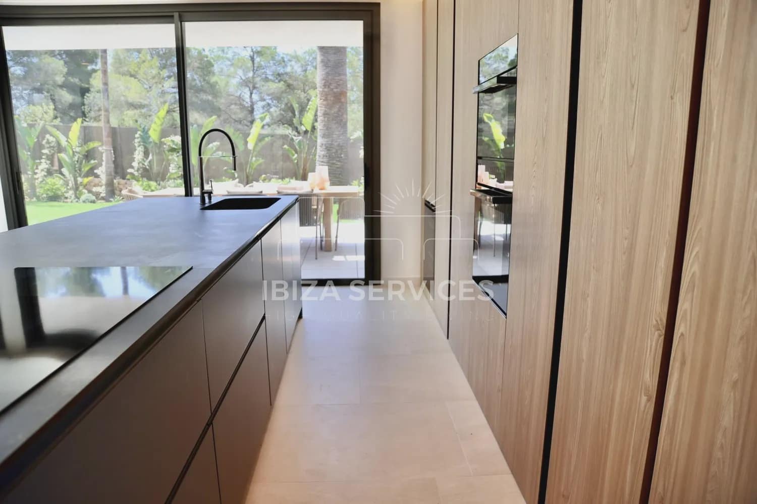 5 Zimmer Villa zu vermieten in Roca Llisa mit Pool Garage - 42.000 € (Ref: 8866866)