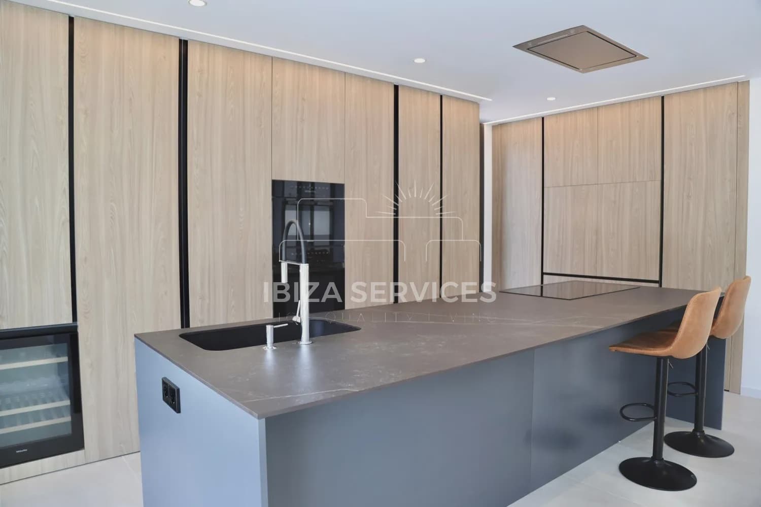 5 Zimmer Villa zu vermieten in Roca Llisa mit Pool Garage - 42.000 € (Ref: 8866866)