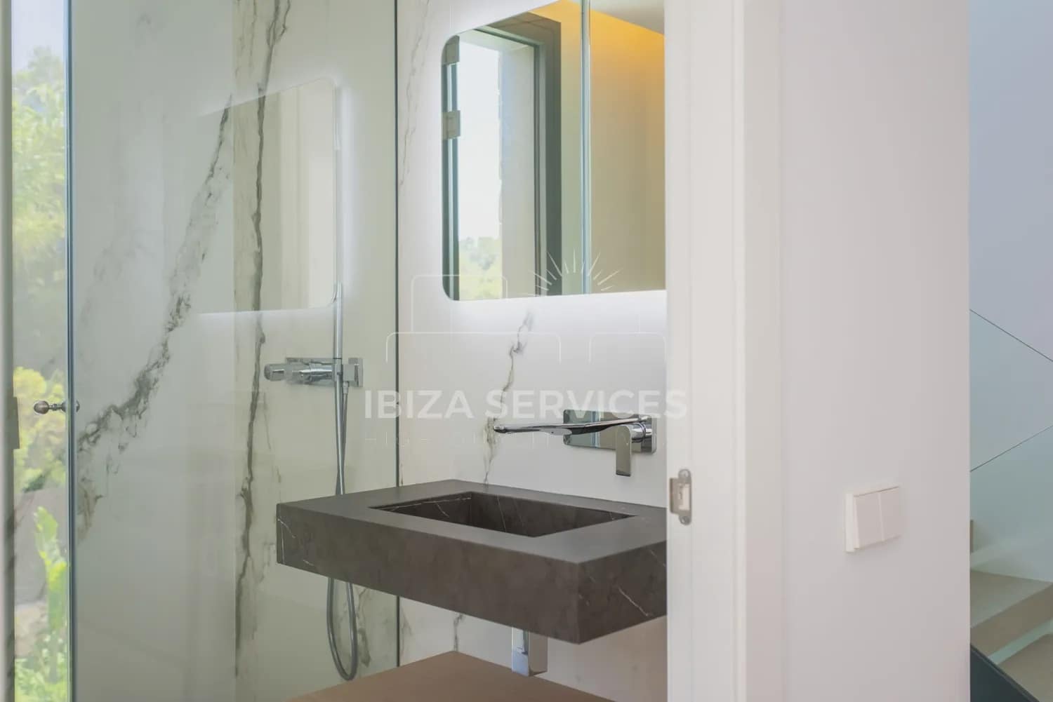 5 Zimmer Villa zu vermieten in Roca Llisa mit Pool Garage - 42.000 € (Ref: 8866866)