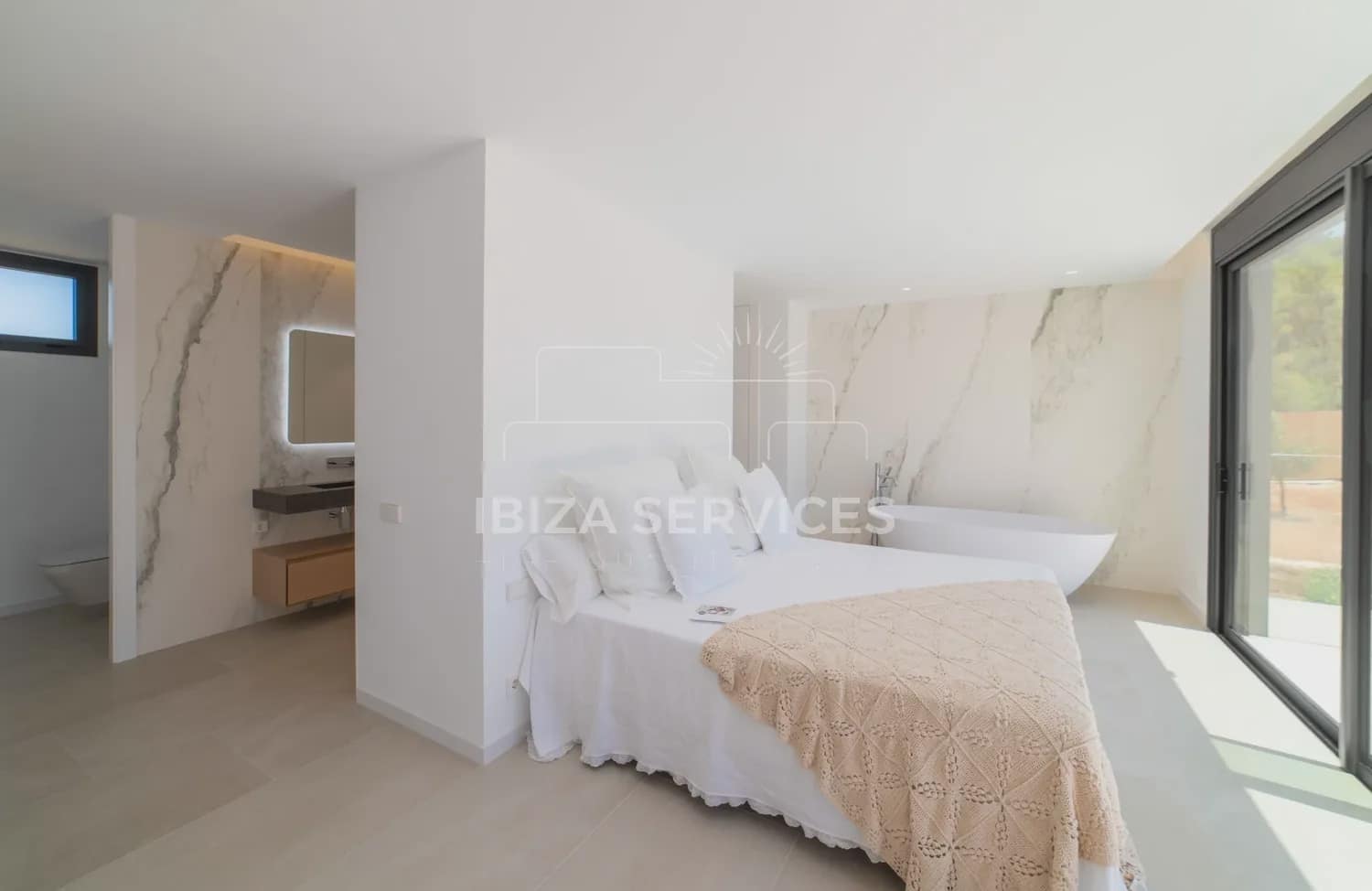 5 Zimmer Villa zu vermieten in Roca Llisa mit Pool Garage - 42.000 € (Ref: 8866866)