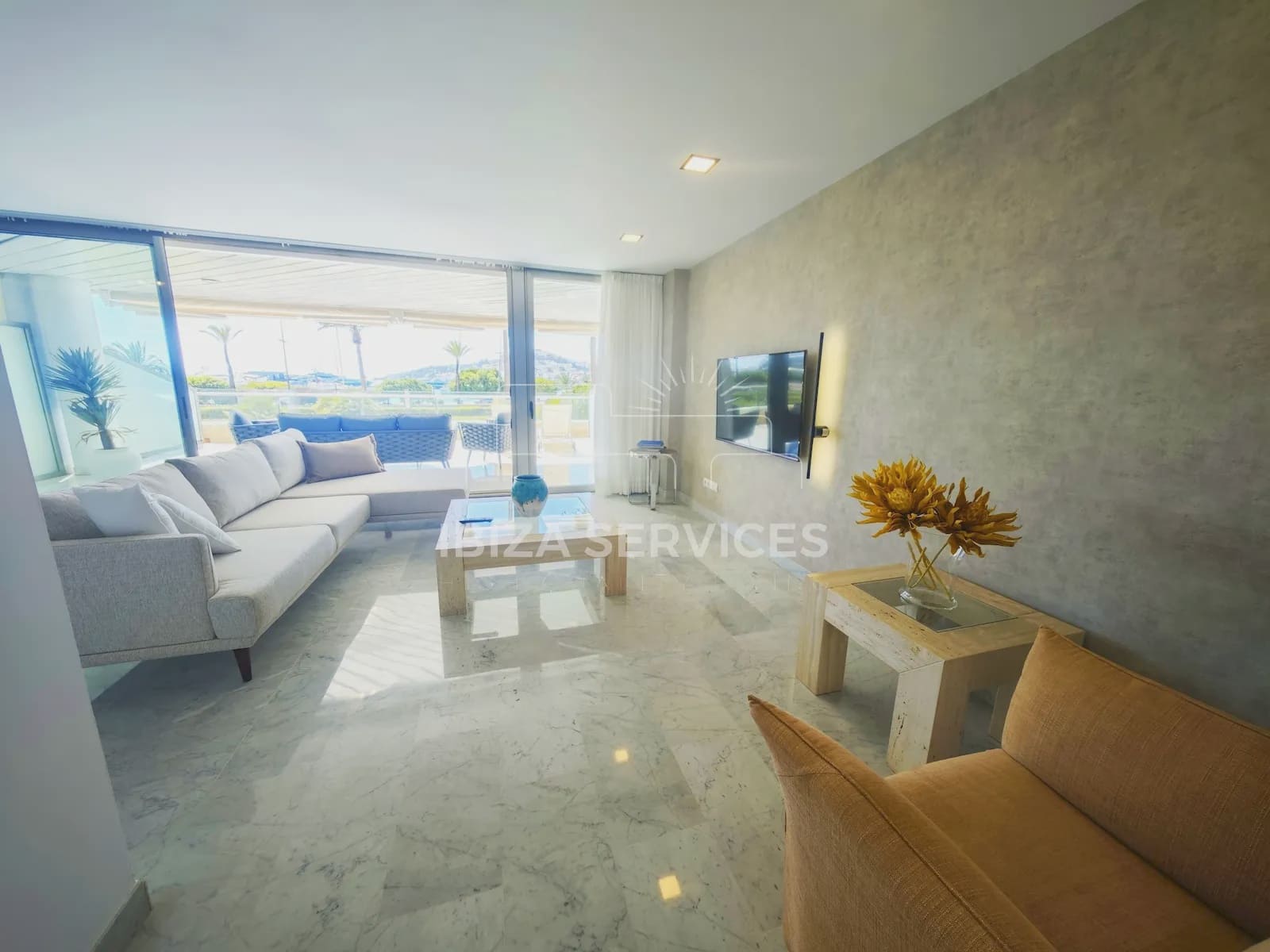 2 bedroom Apartment for rent in Ibiza / Eivissa town with pool garage - € 2,200 (Ref: 8895799)