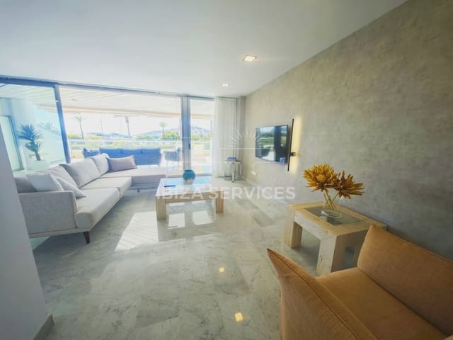 2 bedroom Apartment for rent in Ibiza / Eivissa town with pool garage - € 2,200 (Ref: 8895799)